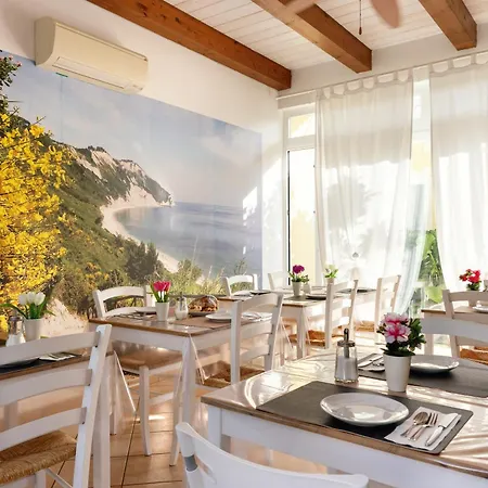 Penzion Giglio Del Conero 4*